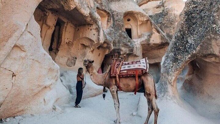 Zwei Tage Cappadokien-Tour ab Istanbul: Kamelritt und Heißluftballonfahrt (4/12)