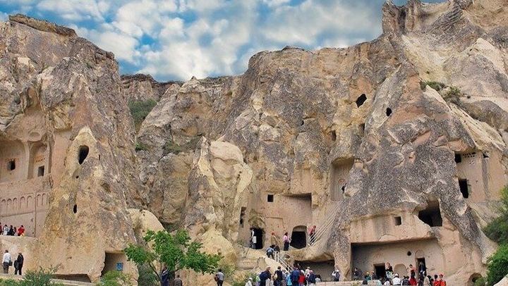 Zwei Tage Cappadokien-Tour ab Istanbul: Kamelritt und Heißluftballonfahrt (1/12)