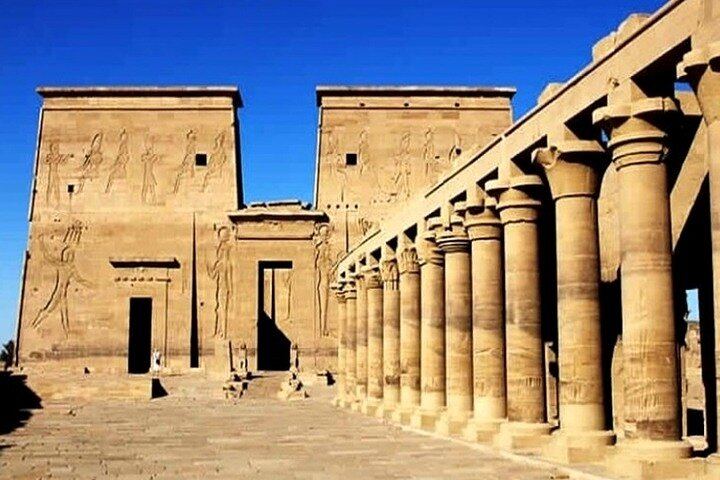 3 Night Nile Cruise from Luxor to Aswan with Sunrise Hot Air Balloon Ride