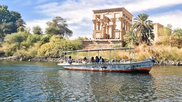 4 nights Luxor to Aswan Nile Cruise with Abu Simbel & Air Balloon