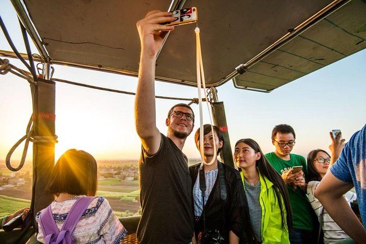 4 nights Luxor to Aswan Nile Cruise with Abu Simbel & Air Balloon