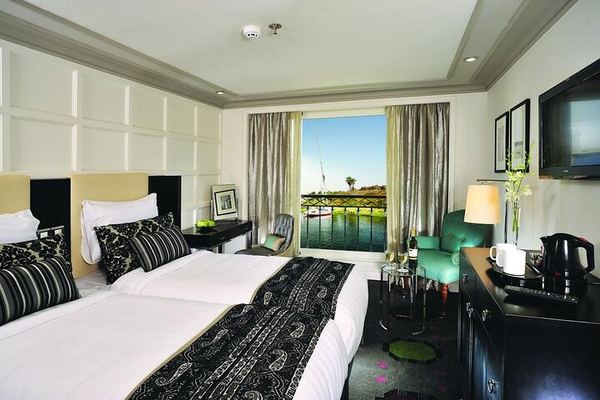 5-Day Luxor to Aswan Nile Cruise, Abu Simbel & Balloon