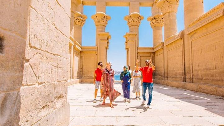 Crucero de 4 noches por el Nilo, de Luxor a Asuán, con vuelo en globo y visita a Abu Simbel (4/12)