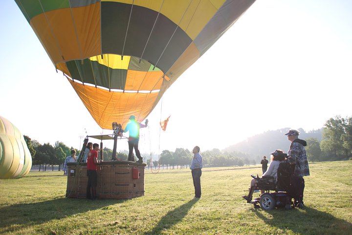 Accessible Hot Air Balloon Catalonia from Barcelona