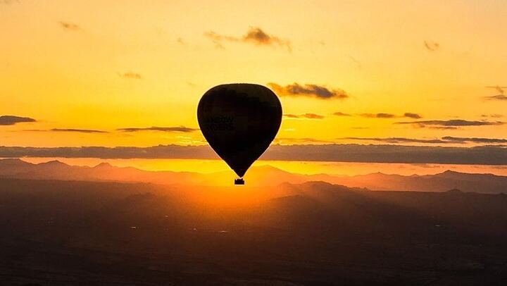 Albuquerque Hot Air Balloon Rides at Sunrise