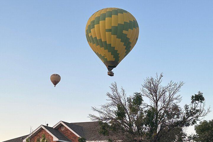 Albuquerque's Balloon Festival Aerogelic Ballooning