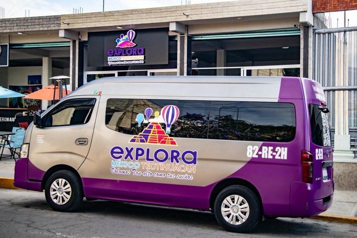 Balloon Flight + Breakfast in a cave + Pick up CDMX + Pyramids
