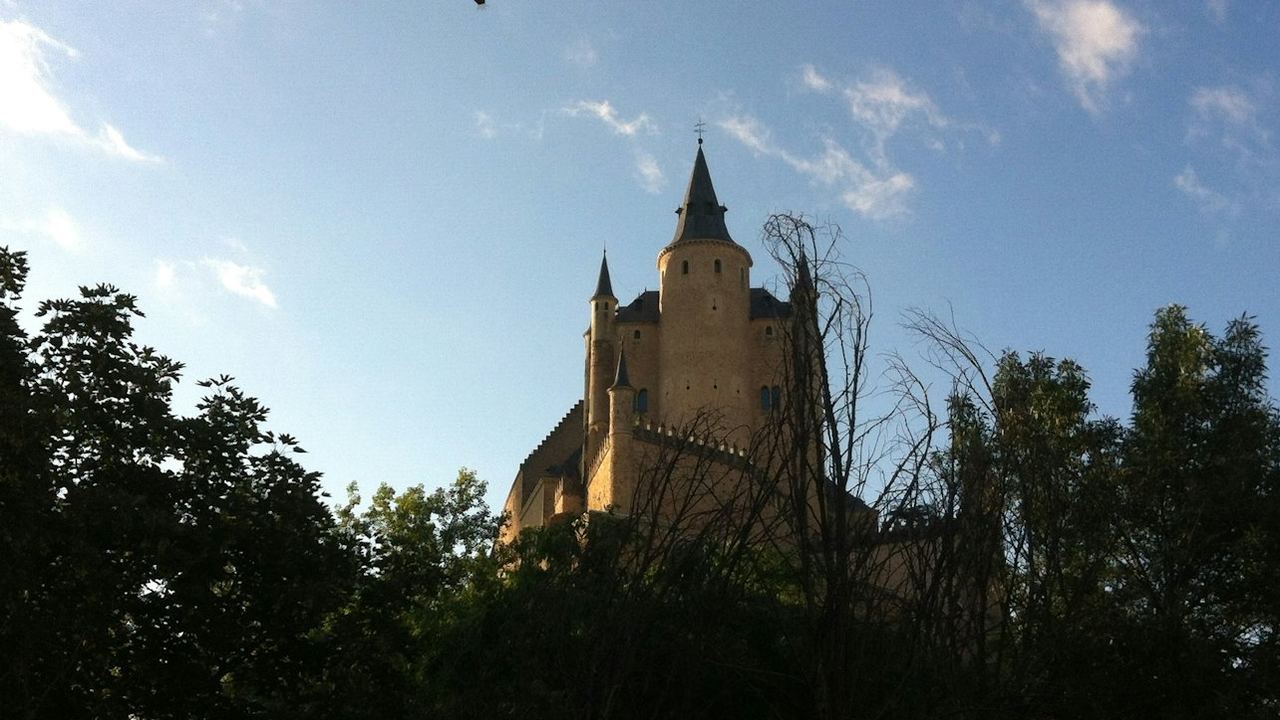 Segovia Hot Air Balloon Flight with Madrid Hotel Pickup