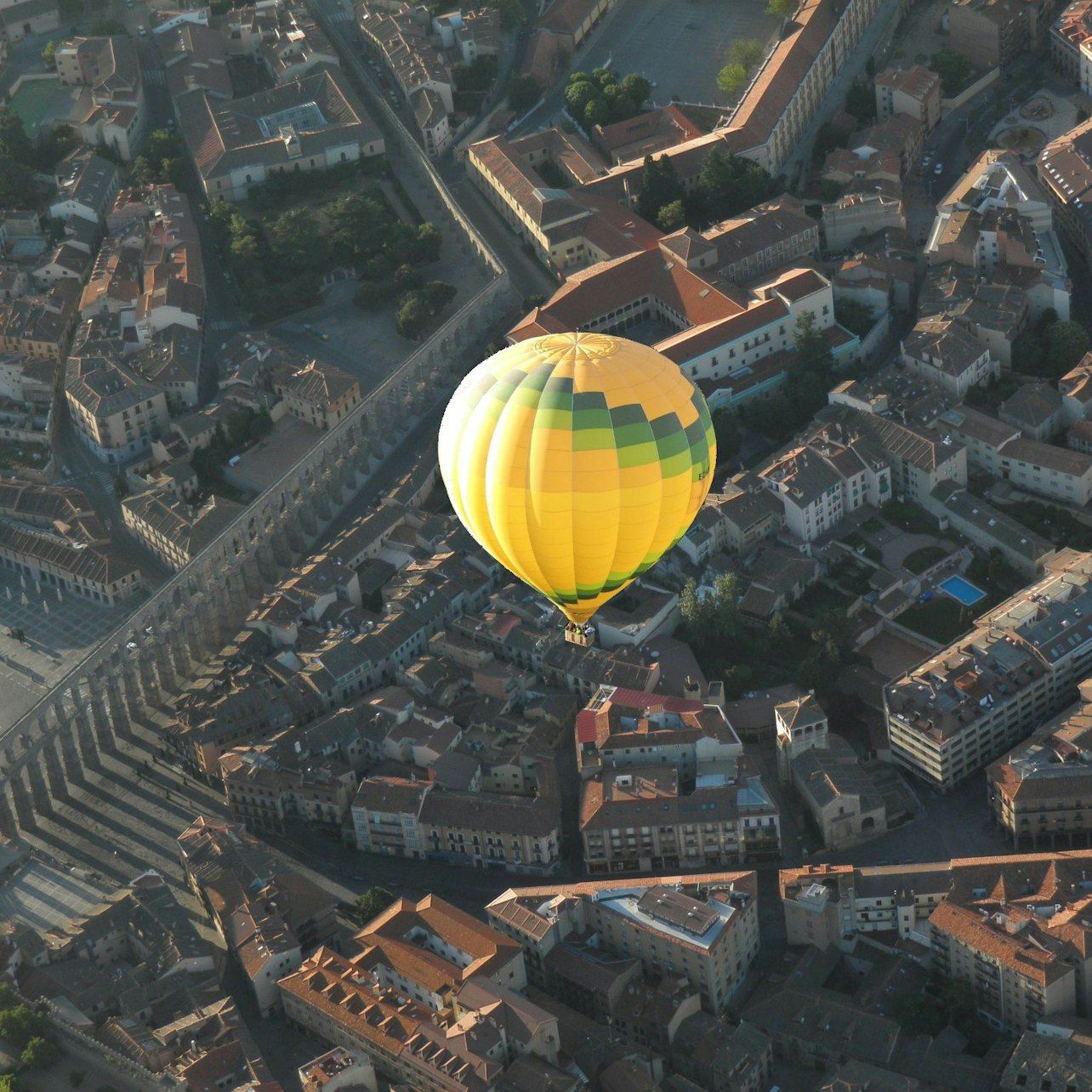 Segovia Hot Air Balloon Flight with Madrid Hotel Pickup