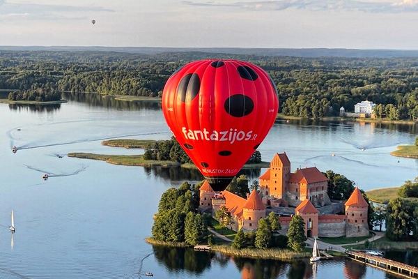 Private Balloon Flight over Vilnius and Trakai with Champagne