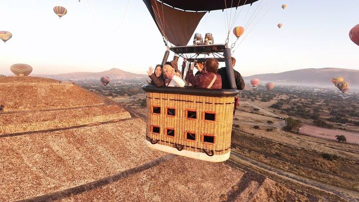 Balloon Flight | Pick up CDMX | Breakfast in Cave | Pyramids