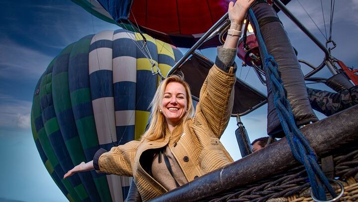 Balloon flight + pick up in CDMX + Breakfast in Cave + Pyramids