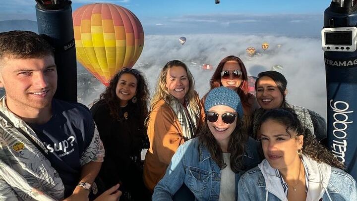 Balloon flight + pick up in CDMX + Breakfast in Cave + Pyramids