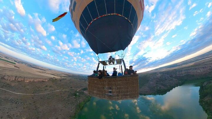 Balloon ride in Segovia with optional transportation from Madrid
