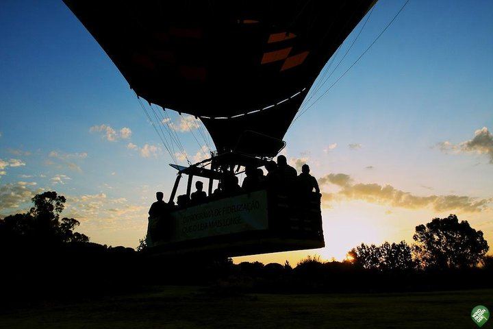 Balloon Ride with Complimentary Drink from Coruche
