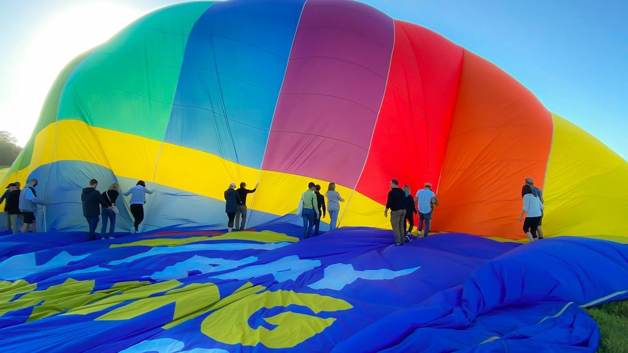 Byron Bay Sunrise Hot Air Balloon Flight with Breakfast