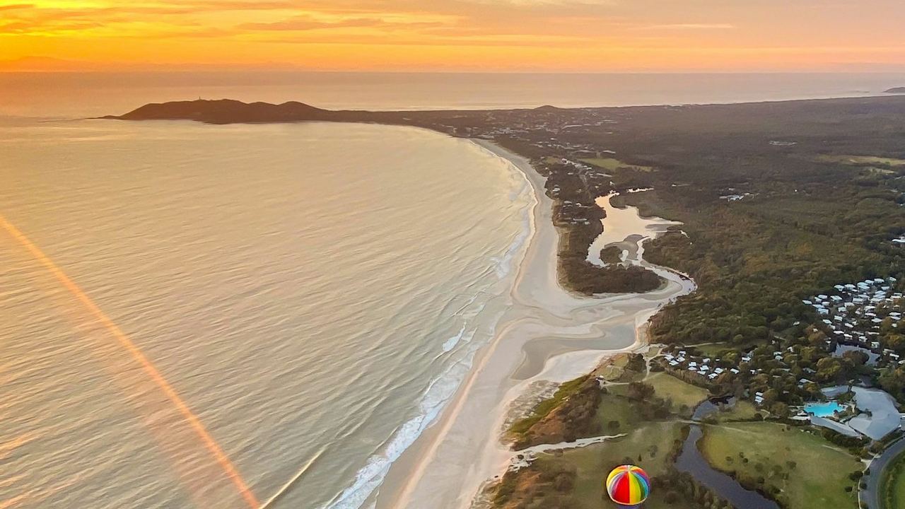 Byron Bay Sunrise Hot Air Balloon Flight with Breakfast