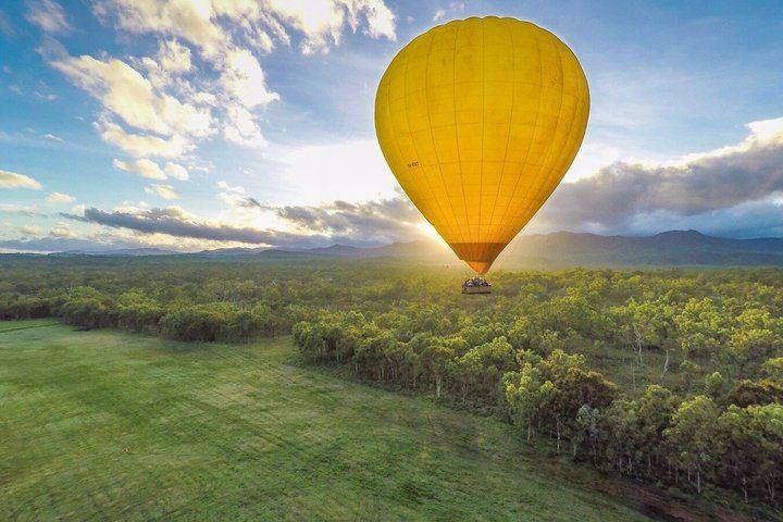 Cairns Classic Hot Air Balloon + Lemoncello