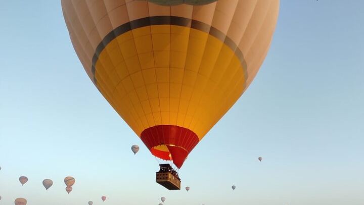 Cappadocia Hot Air Balloon Flight / Over Goreme & FairyChimneys