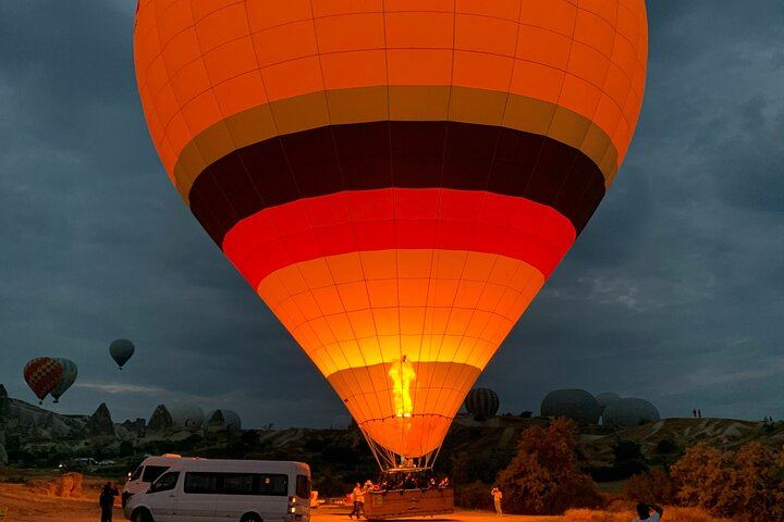 Cappadocia Hot Air Balloon Flight over 1 of 4 Valleys