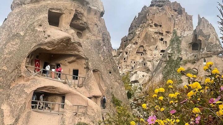 Cappadocia Red Tour: Private Car and Licensed Guide