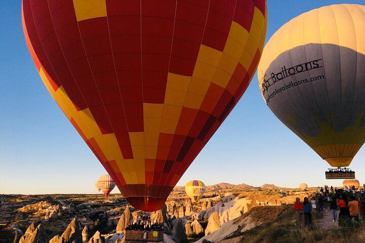 Cappadocia Sunrise Hot Air Balloon Flight with Hotel Pickup