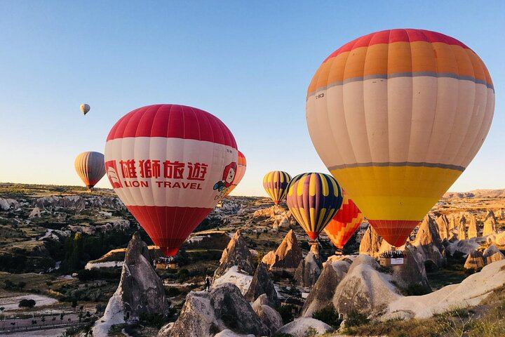 Cappadocia Sunrise Hot Air Balloon Flight with Hotel Pickup