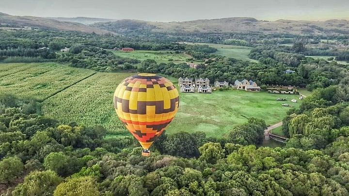 Classic flight over Magaliesberg