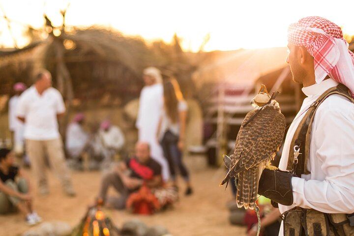 Deluxe Hot Air Balloon Flight Camel Ride, Breakfast & Transfer