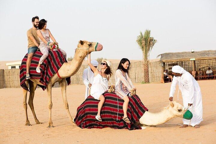 Dubai Hot Air Balloon Tour with Breakfast Camel Ride and Transfer