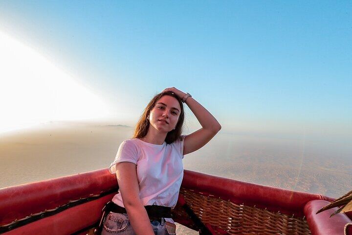 Dubai Hot Air Balloon Tour with Breakfast Camel Ride and Transfer