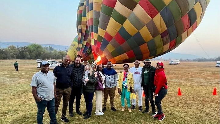 Early Morning Balloon Safari with Breakfast from Magaliesburg