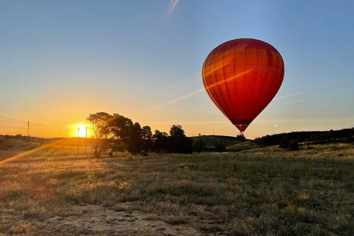 Exclusive Sunrise Hot Air Balloon Flight in Algarve _ JUST 2