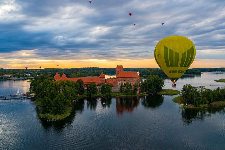 Flight over Trakai castle