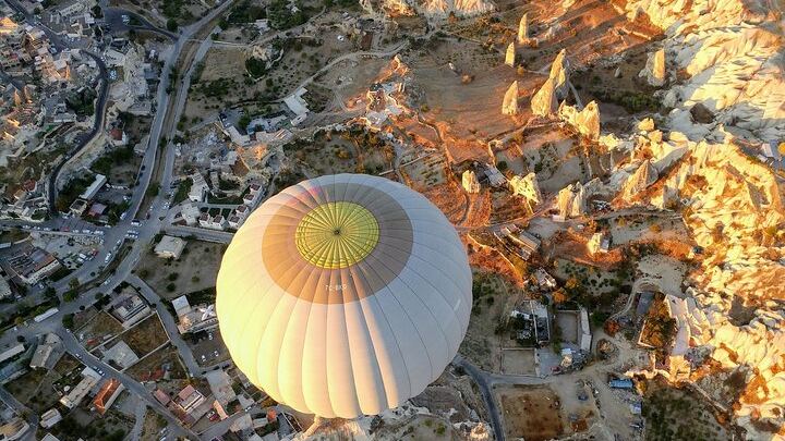 Göreme Valley Hot Air Balloon Flight in Cappadocia
