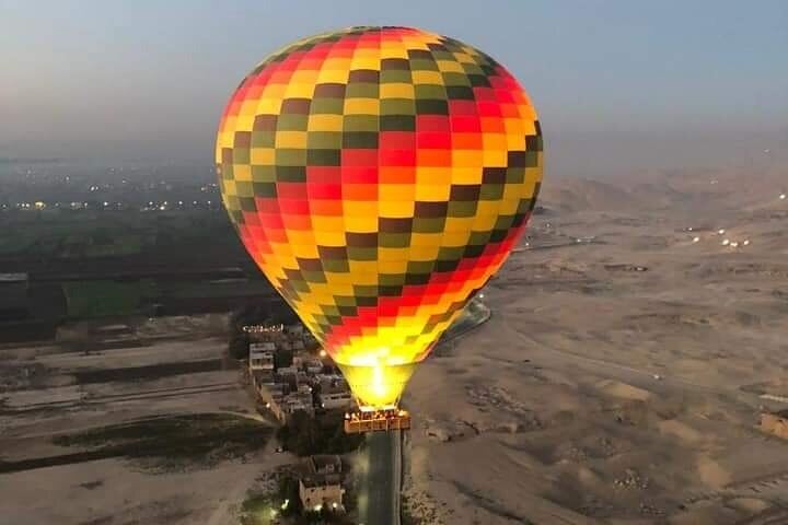 Hot Air Balloon and Best of Luxor Full Day Tour