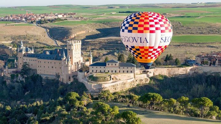 Hot Air Balloon Flight Over Segovia or Toledo