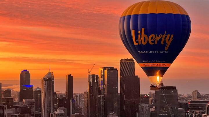 Hot Air Balloon Flights over Melbourne City (optional breakfast)