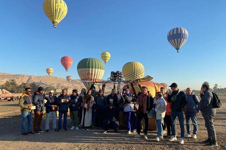 Hot Air Balloon Luxor: Take Off Before Sunrise