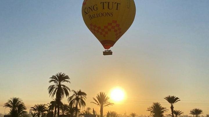 Hot Air Balloon Luxor: Take Off Before Sunrise
