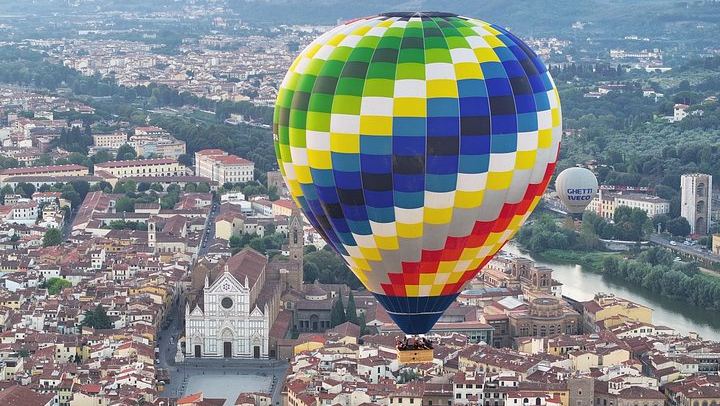 Hot Air Balloon over Florence: Duomo and Arno Views