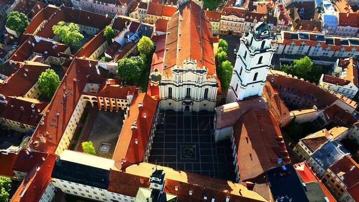 Hot air balloon ride offers a unique opportunity to take a look at the historical courtyards ofthe oldest Lithuanian university