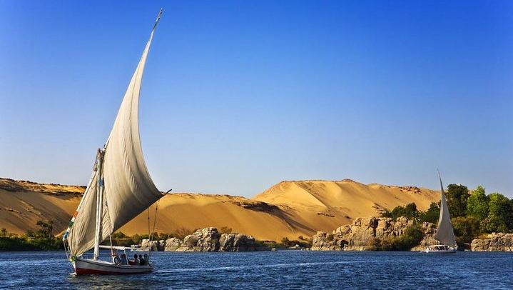 Hot Air Balloon Ride in Luxor, Early Morning Flight