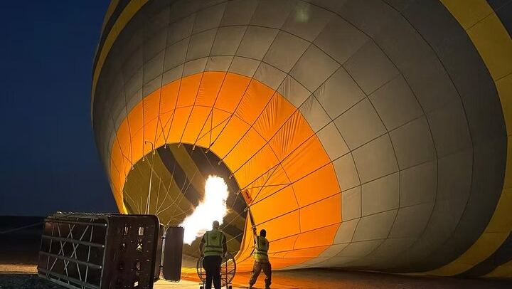 Hot Air Balloon Sunrise Tour with free transport in Dubai
