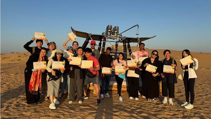Hot Air Balloon Sunrise Tour with free transport in Dubai