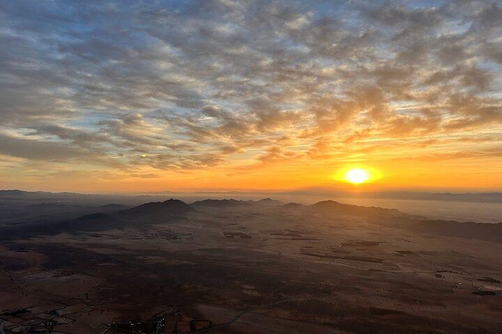 Hot Air Balloon Sunrise Flight Marrakech with German Guide