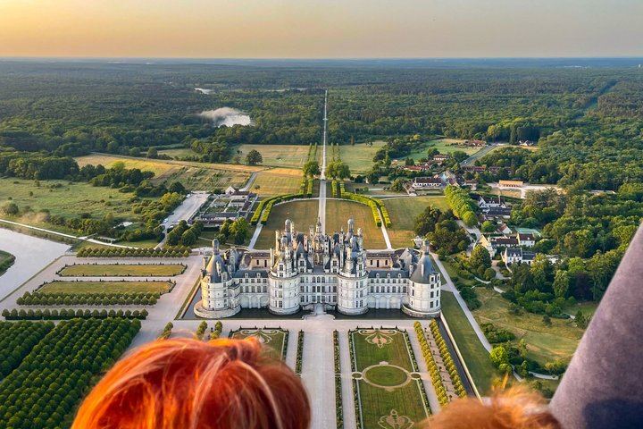 Loire Valley Balloon Flight over Chambord, Chenonceau or Cheverny