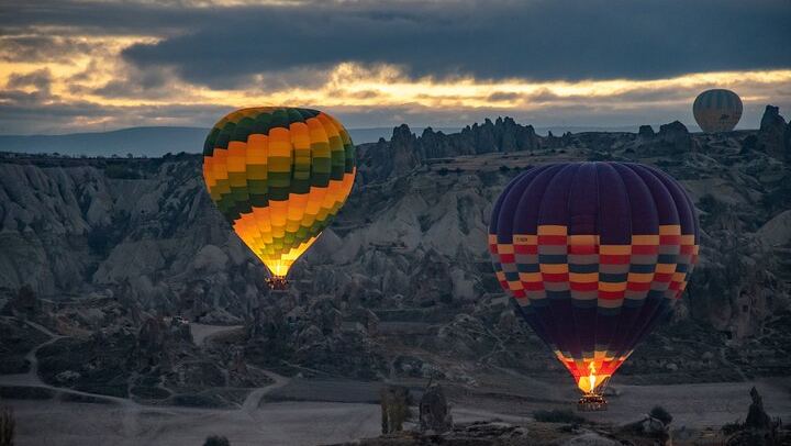 Love Valley Hot Air Balloon Ride at Sunrise, Goreme