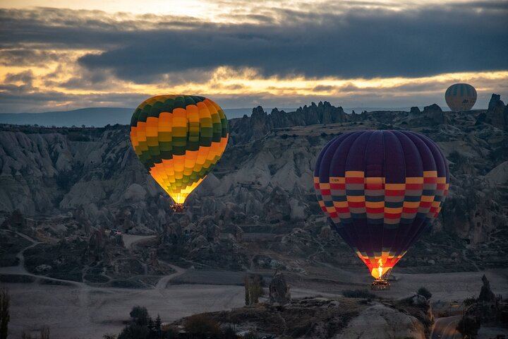 Love Valley Hot Air Balloon Ride at Sunrise, Goreme