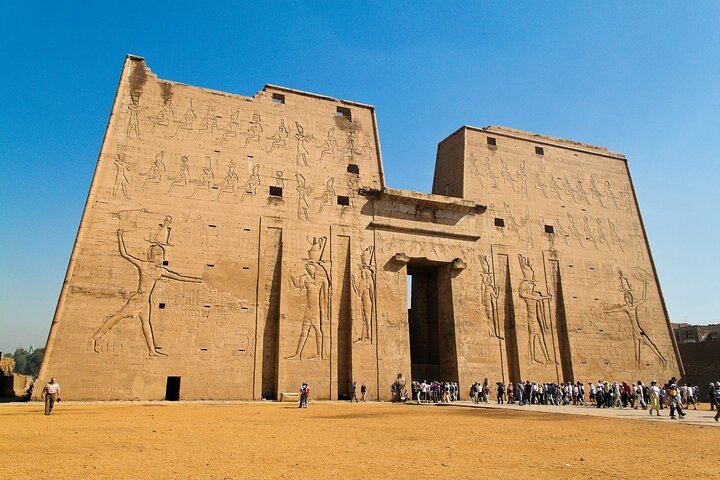 Luxor to Aswan Nile Cruise, 2 Nights, Hot Air Balloon